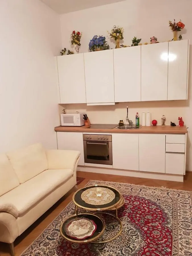 Vienna- Luxury Appartement contacts